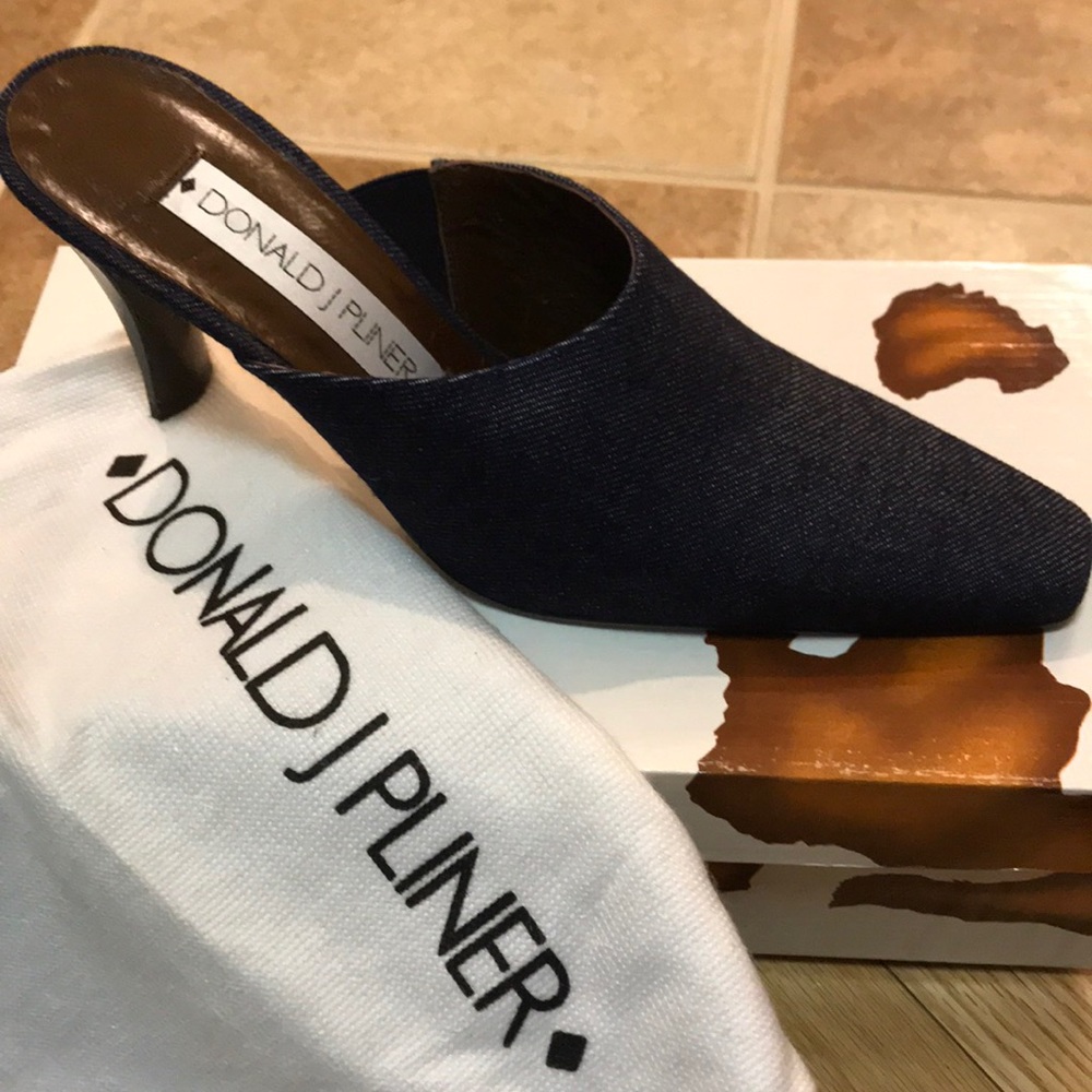 Donald J. Pliner Dark Blue Denim Slides/Mules